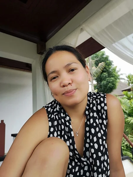 The intimate life of a married Asian woman photo 16