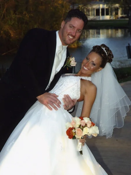 American newlyweds filmed their wedding night photo 7