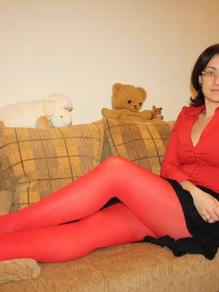 Lástima que rara vez se quita las bragas foto 23