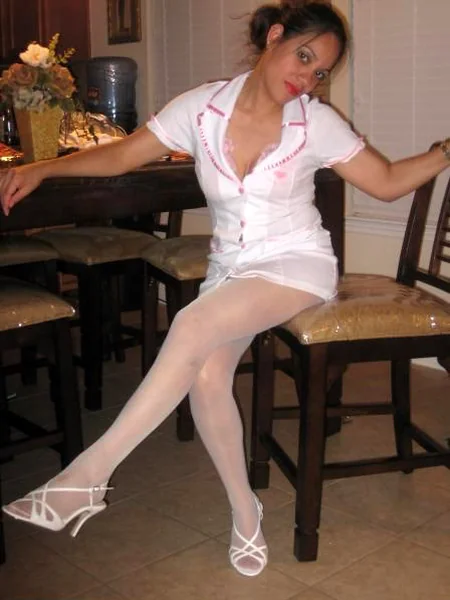 She loves it when eyes are glued to her legs photo 39