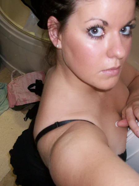 El cuerpo jugoso de una chupapollas foto 1