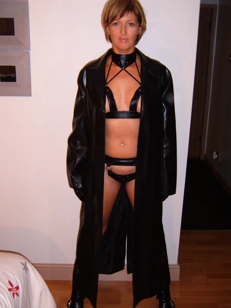 A slut likes bondage and everything in between photo 3