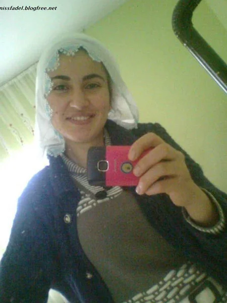 A naked Turkish woman photo 2