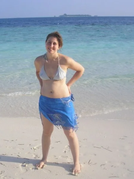 A modest lady photo 6