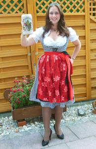 Erotica delle donne tedesche in abiti tradizionali - foto #13
