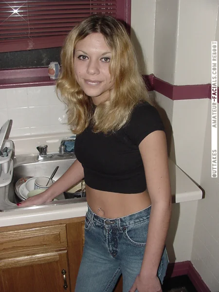 Студент отсосал двум подругам фото 11