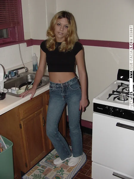 Студент отсосал двум подругам фото 6