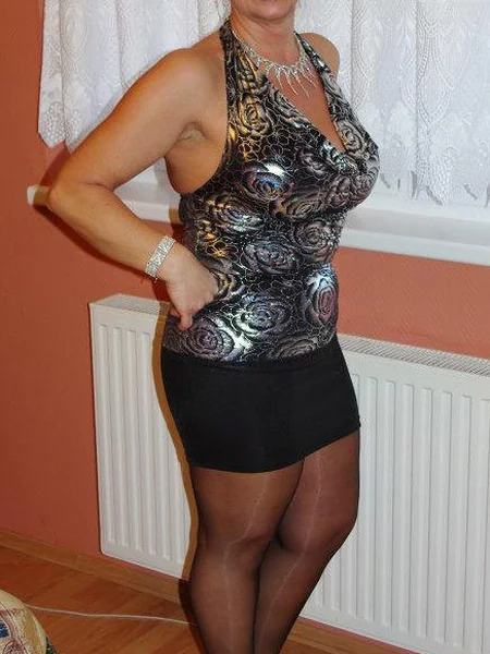 Зрелые женщины, которые не против немного пошалить фото 1