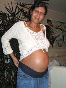 Foto intime di una donna ebrea incinta - foto #17