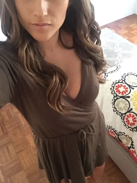 Selfie de uma Rapariga Solitária e em Forma foto 85