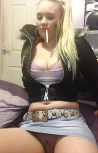 Alla donna tedesca piace succhiare e fumare - foto #28