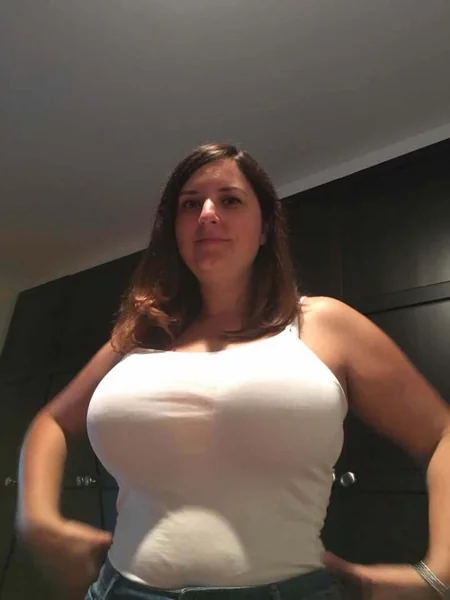 Gosta dos peitos da minha esposa? foto 16