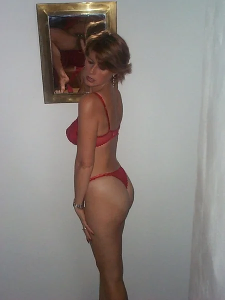 She found a lover and wants to please him photo 14