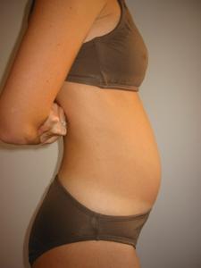 Una donna magra leggermente incinta dei Paesi Bassi - foto #20