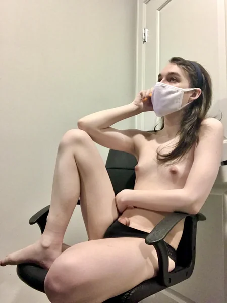 Jóvenes transexuales quieren ser sumisas foto 23