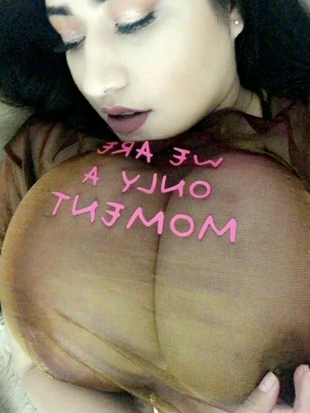 La morena jugosa foto 3