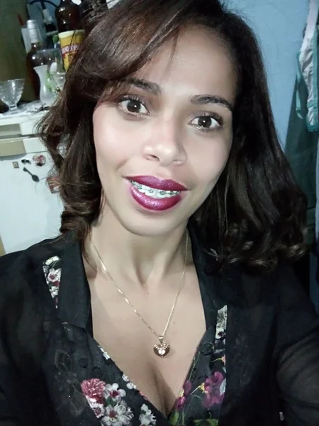 Selfie desnuda de una brasileña foto 6