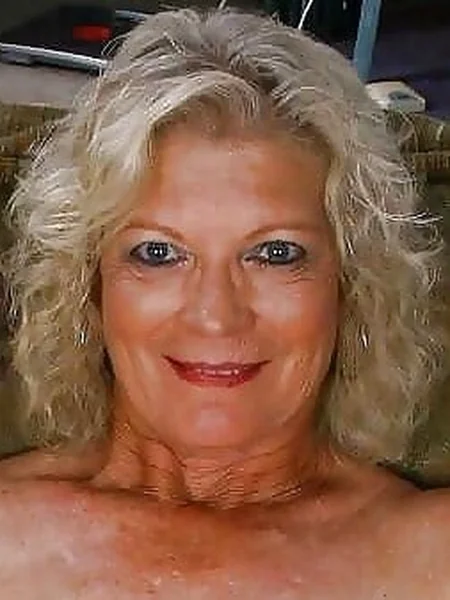 A blonde granny longs for love photo 1