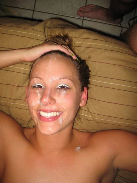 Агата любит мочу и сперму фото 4